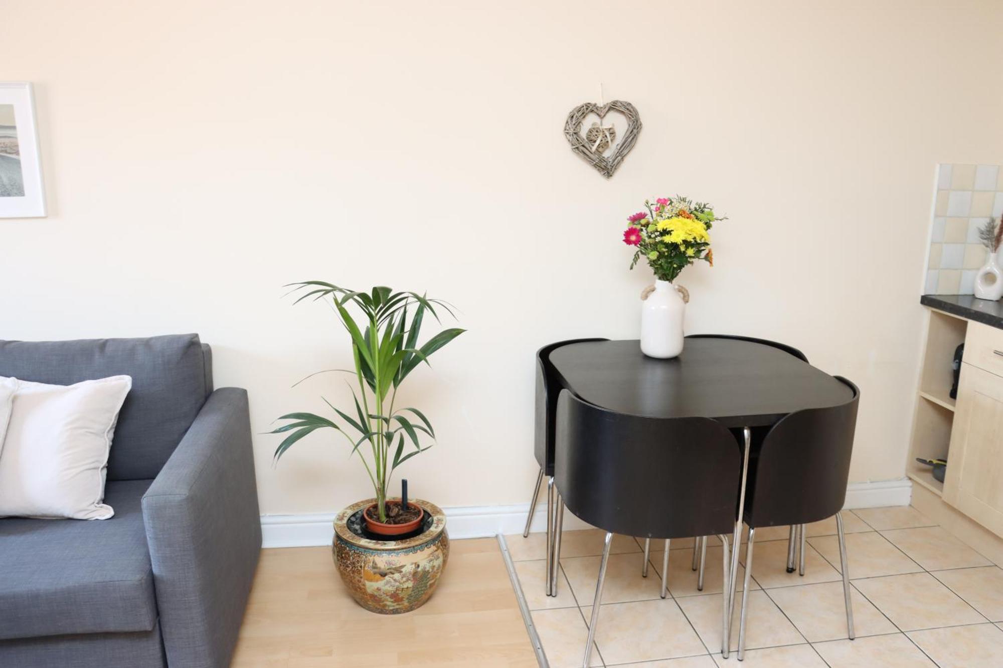 Scandinavian City Centre Apartment Worcester Exterior foto